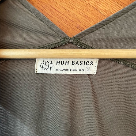 Hackwith Design House // Easy Kimono-Style Jacket - Picture 4 of 7